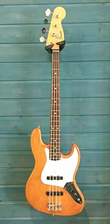 Fender_Jazz Bass 