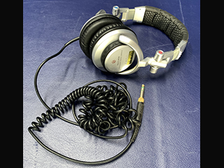 SONY_MDR-Z 700DJ